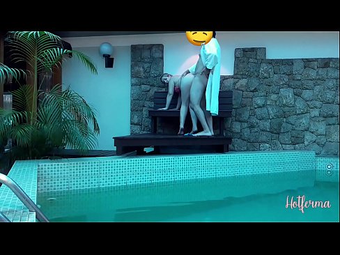 ❤️ Inaanyayahan ni Boss ang kasambahay sa pool, ngunit hindi napigilan ang init ️ Porno sa porn tl.kassa-standupbar.ru ❤